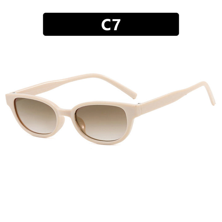 Ladies fashionable Cat-Eye sunglasses with UV protection and lightweight frame Bowlift
