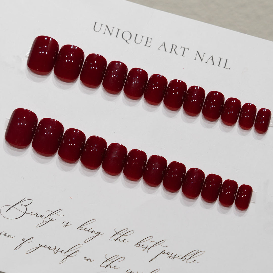 Elegant Glossy Nail Art