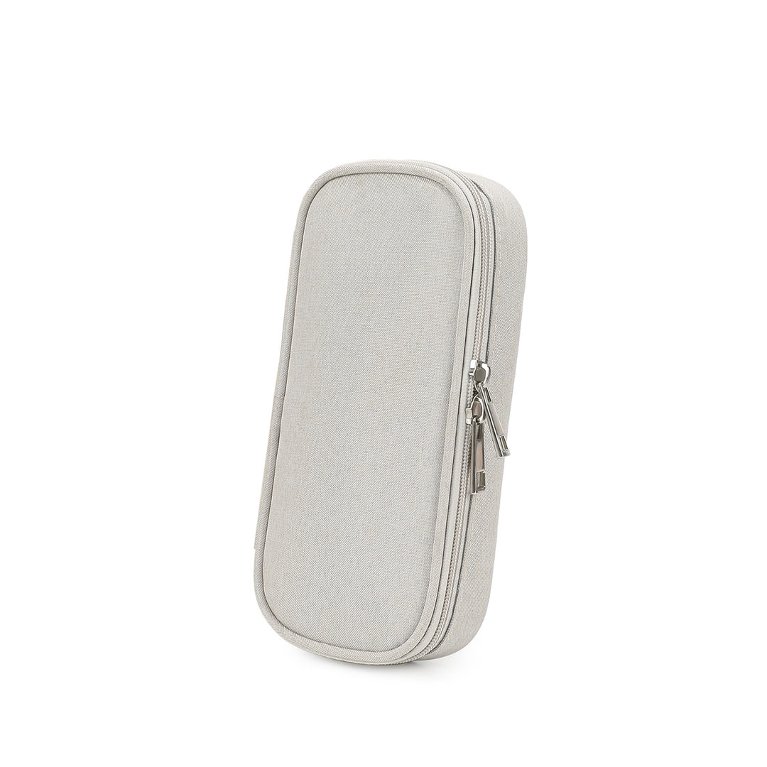Elegant and Functional Cosmetic Bag Bowlift