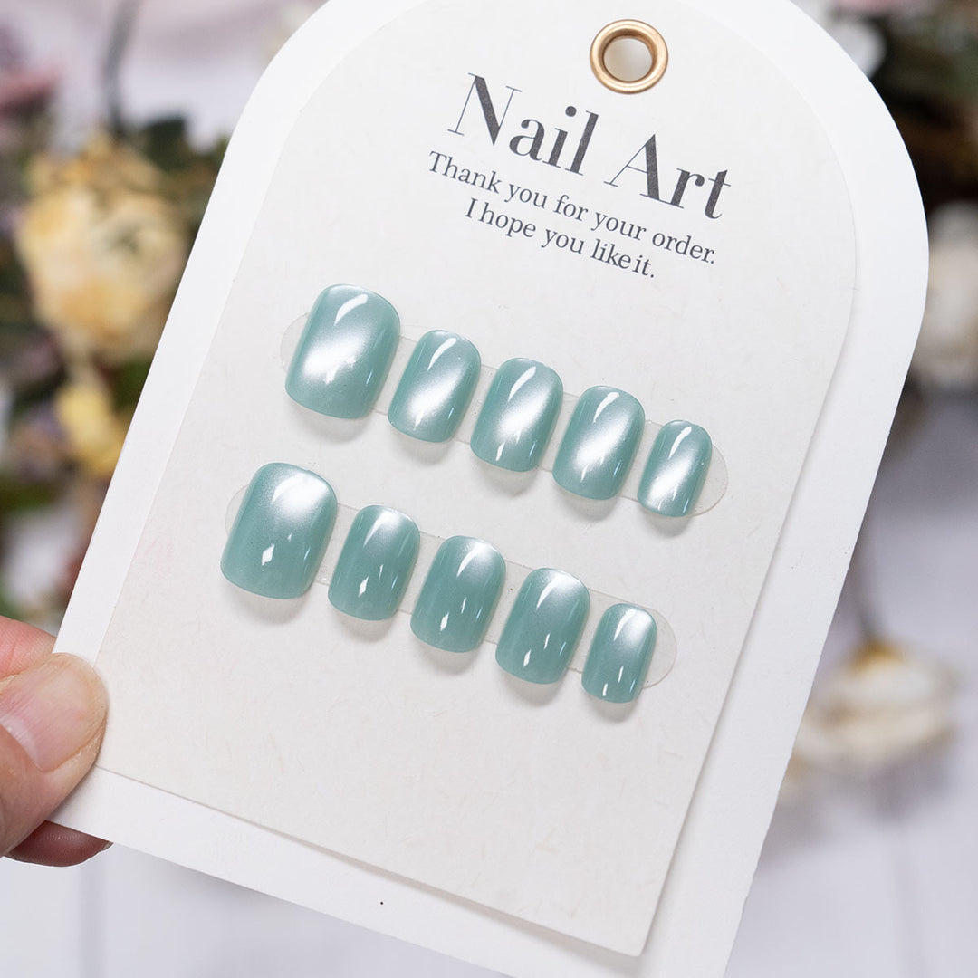 Elegant Press-On Nail Art Set