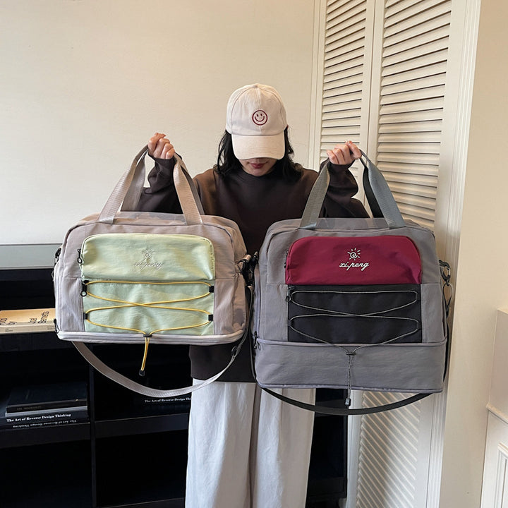 Spacious Multi-Compartment Travel Bag Bowlift