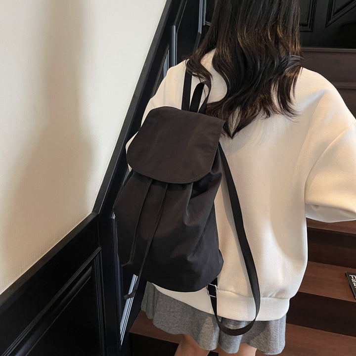 Everyday backpack with drawstring and padded shoulder straps Bowlift