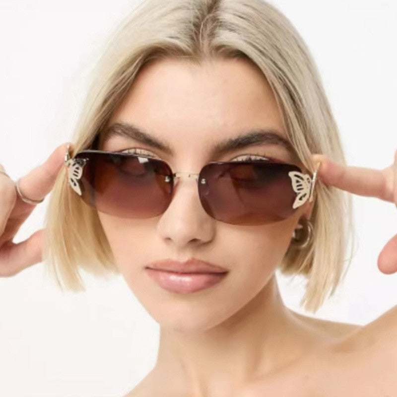 Ladies fashionable sunglasses with delicate butterfly design and protective lenses Bowlift