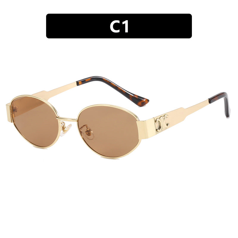 Ladies fashionable sunglasses in an elegant oval design with a sturdy metal frame Bowlift