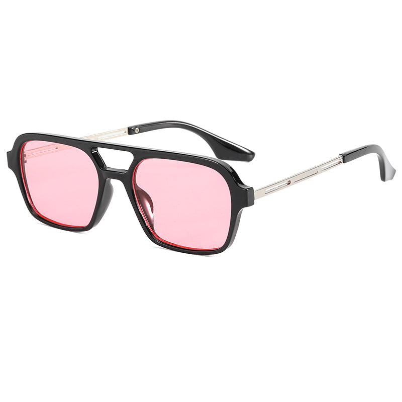 Square Sunglasses in Fashionable Design Bowlift