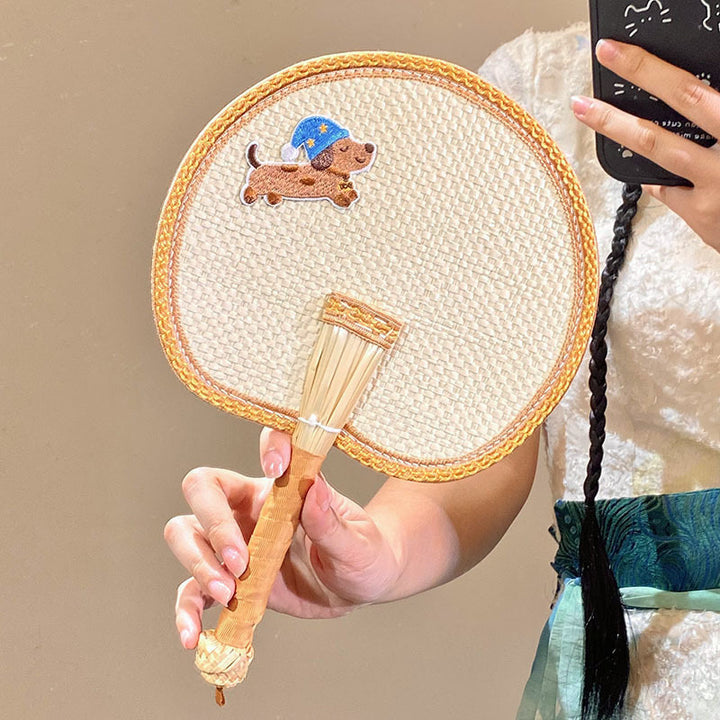 Handcrafted fan with cute animal design Bowlift
