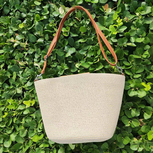 Elegant, Braided Shoulder Bag Bowlift