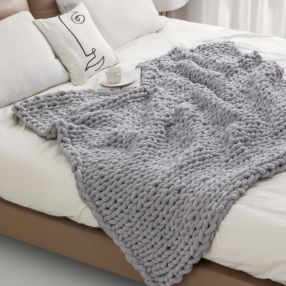 Chunky Knitted Blanket Bowlift