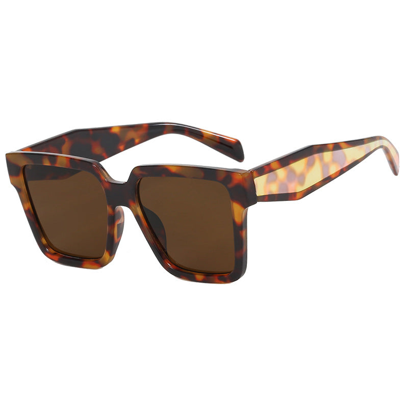 Women’s optical sunglasses in a unique tortoiseshell pattern with UV protection Bowlift
