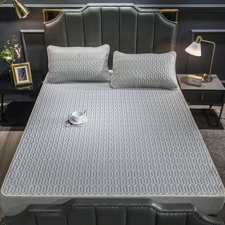 Contemporary Quilted Bedspread Set Bowlift