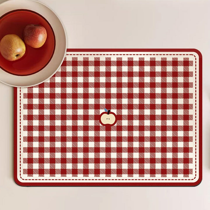 Apple-Themed Kitchen Table Mat Bowlift