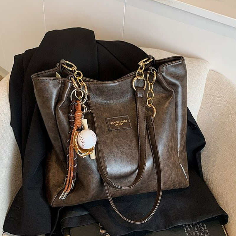 Chic Luxe Handbag Bowlift