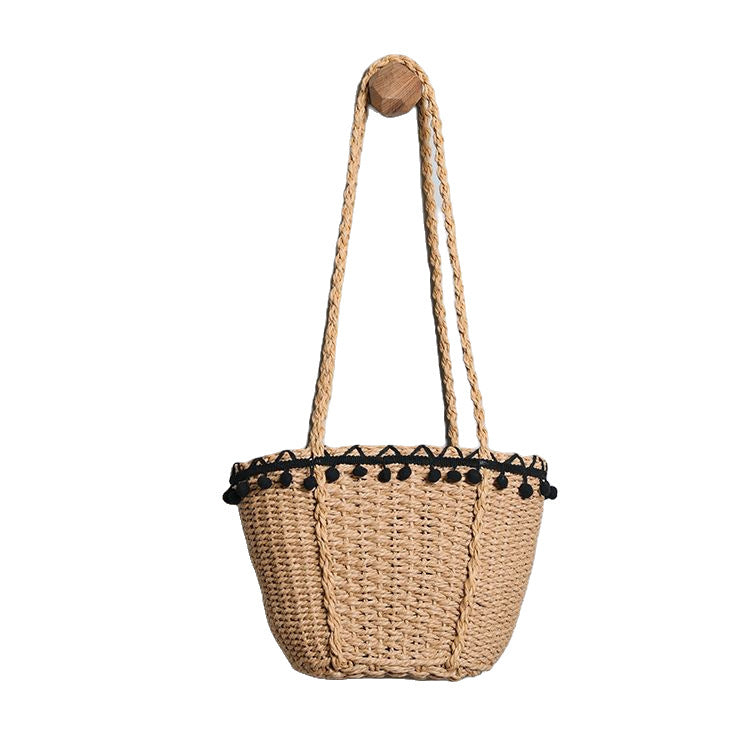 Delicate beach bag with pompons Bowlift
