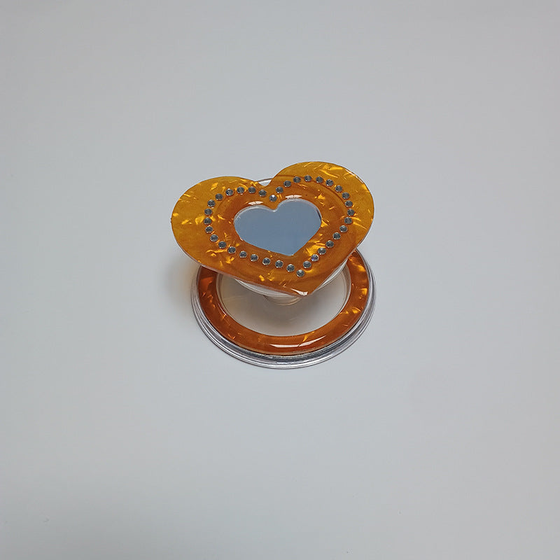 Decorative Heart-Shaped Bowlift