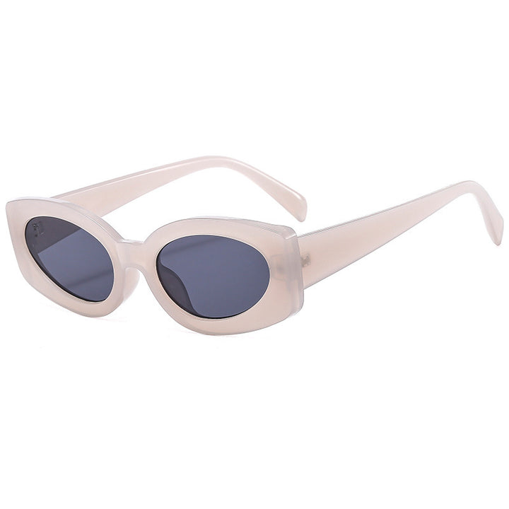 Ladies trendy sunglasses with unique, curved frame Bowlift