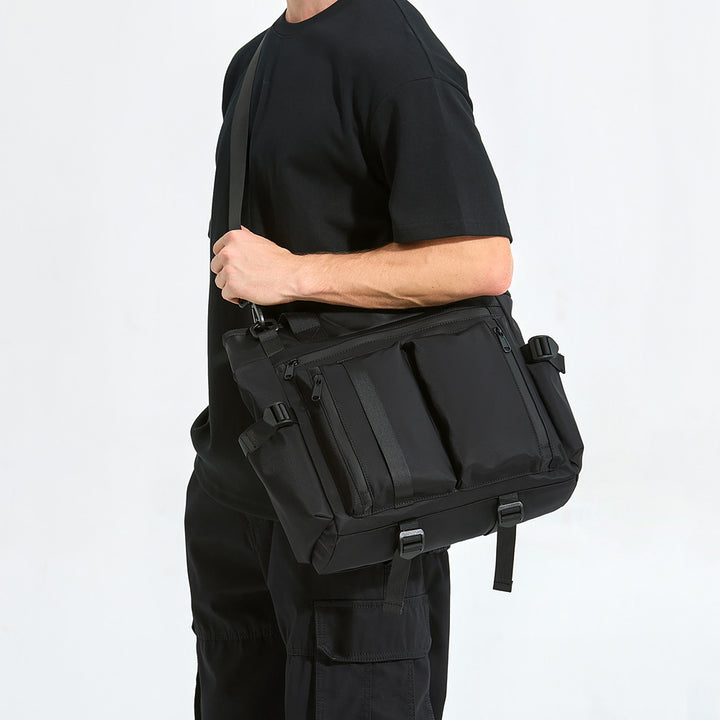 Multi-Pocket Messenger Bag Bowlift