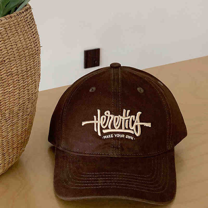Unisex Embroidered Adjustable Cap Bowlift