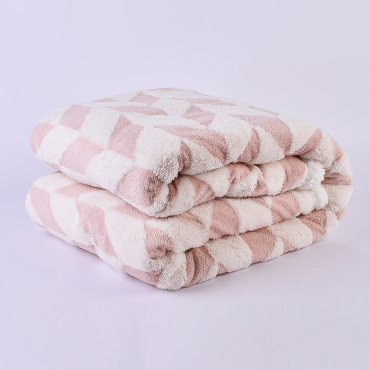 Ladies cuddle blanket with unique houndstooth pattern Bowlift