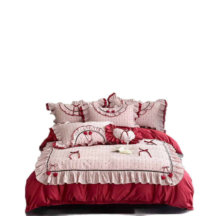 Romantic cotton bedding set with ruffle, heart embroidery and decorative pillow Bowlift