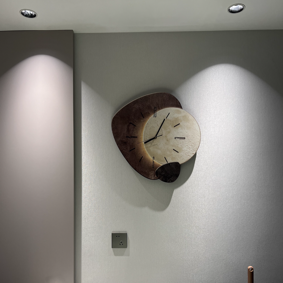 BowLift | Scandinavian Luxurious Wall Clock – Modern Design with Lighting