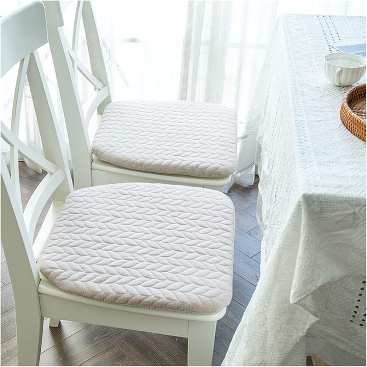 BowLift | Quilted Japanese-Inspired Seat Cushion