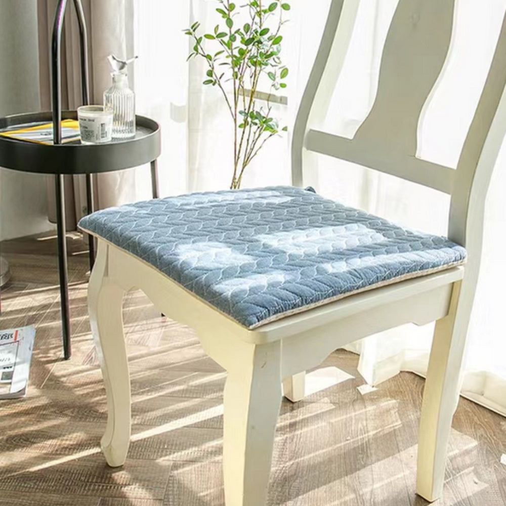 BowLift | Quilted Japanese-Inspired Seat Cushion