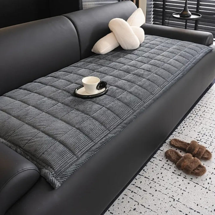 BowLift | Metro Line Quilted Couch Cover Mat