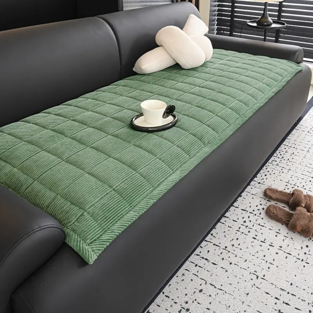 BowLift | Metro Line Quilted Couch Cover Mat