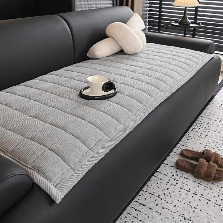 BowLift | Metro Line Quilted Couch Cover Mat