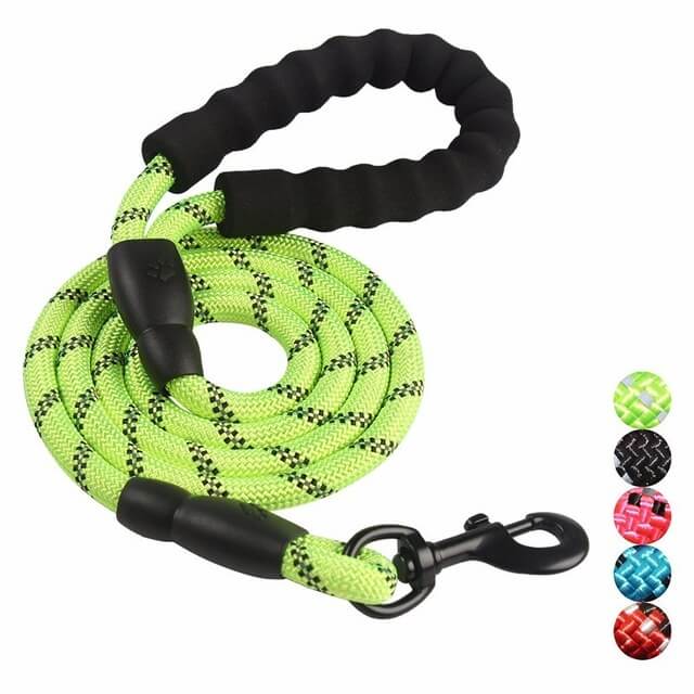 BowLift | Tangle-Free Reflective Dog Leash – Durable Nylon, 1.8 Meters Long, 360-Degree Rotatable Hook for Safe Evening Walks