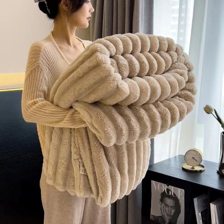 BowLift | Luxurious Faux Rabbit Fur Plush Throw Blanket - Perfectly Warm and Soft for Your Home