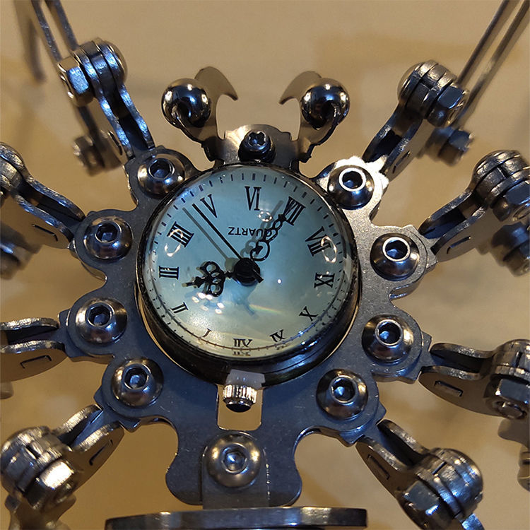 BowLift | Robot spider Stainless Steel Mechanical Clock