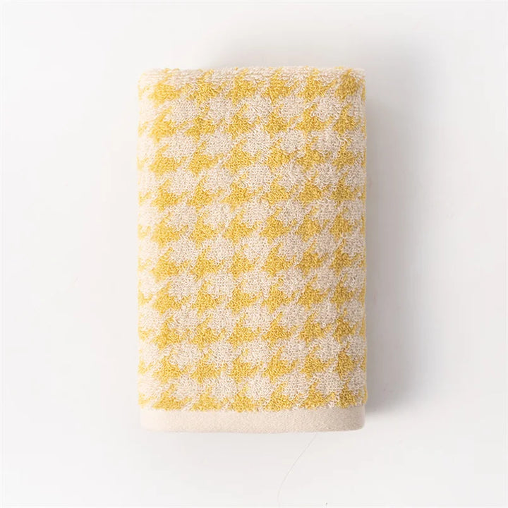 HoundLuxe Vintage Houndstooth Cotton Face Cloth Bowlift