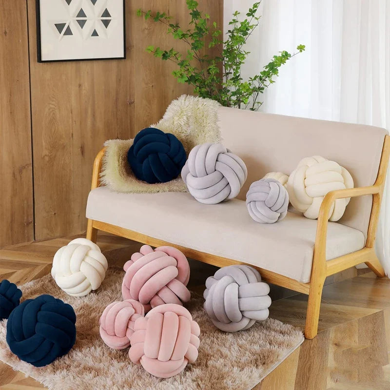 Plush Knot Cushion (Velvet) | Bowlift