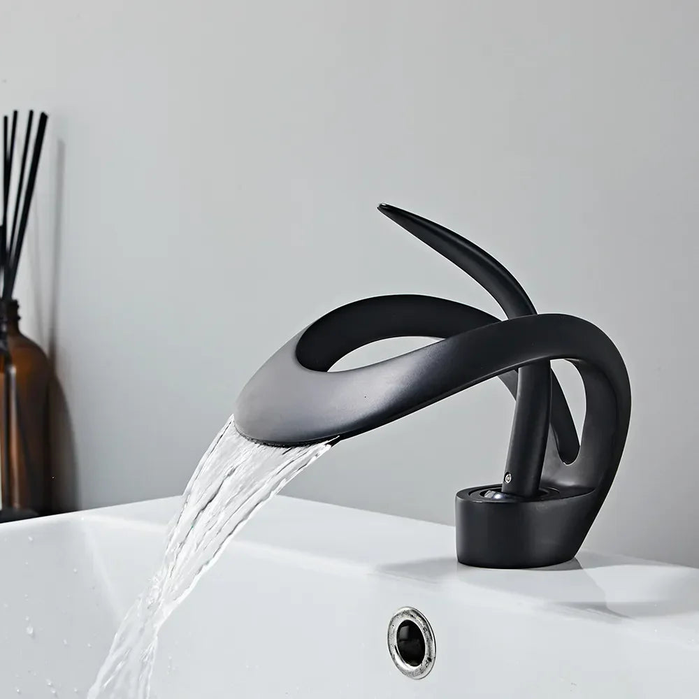 BowLift | Modern Creative Brass Waterfall Design Faucet