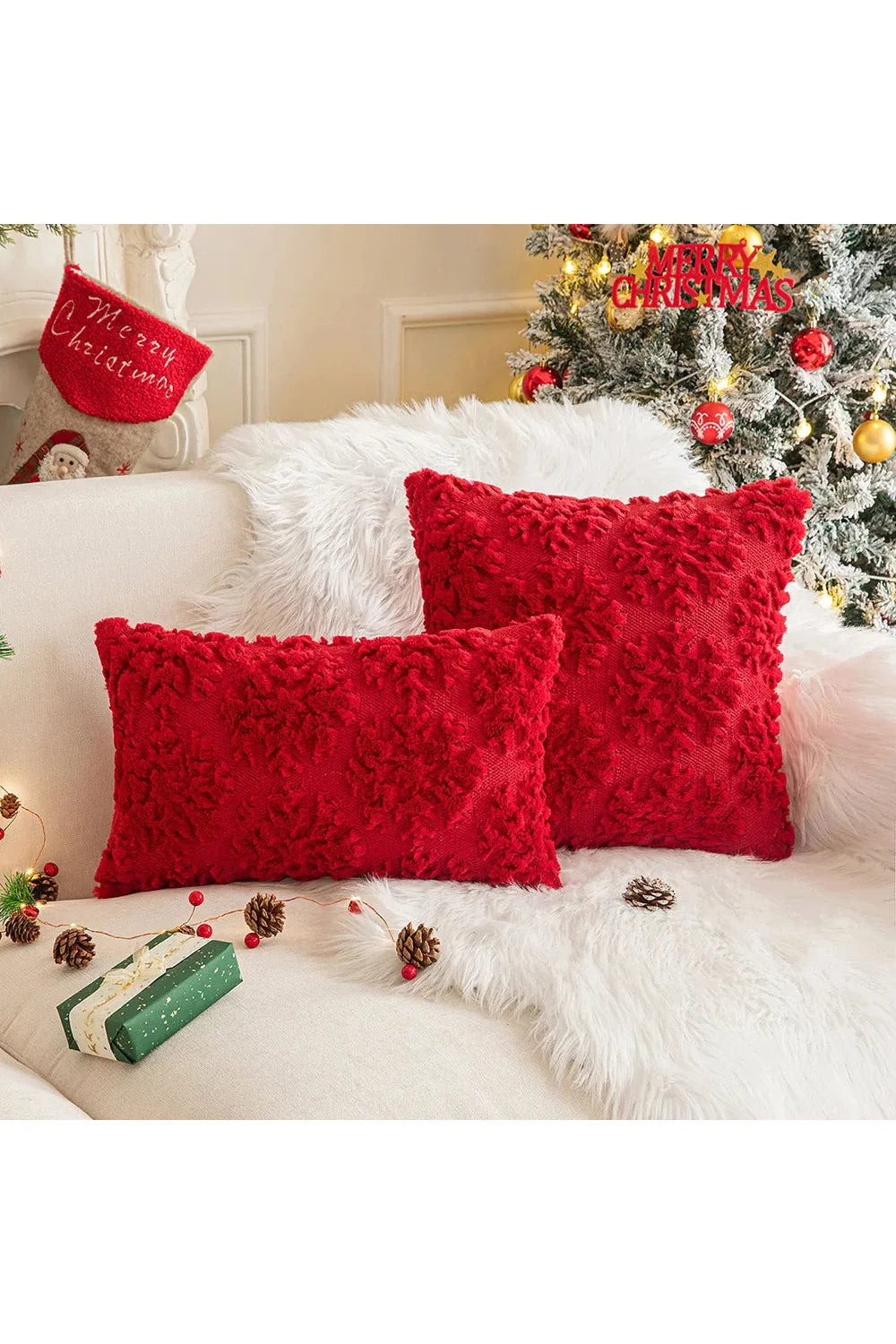 Plush Christmas pillowcase | Bowlift