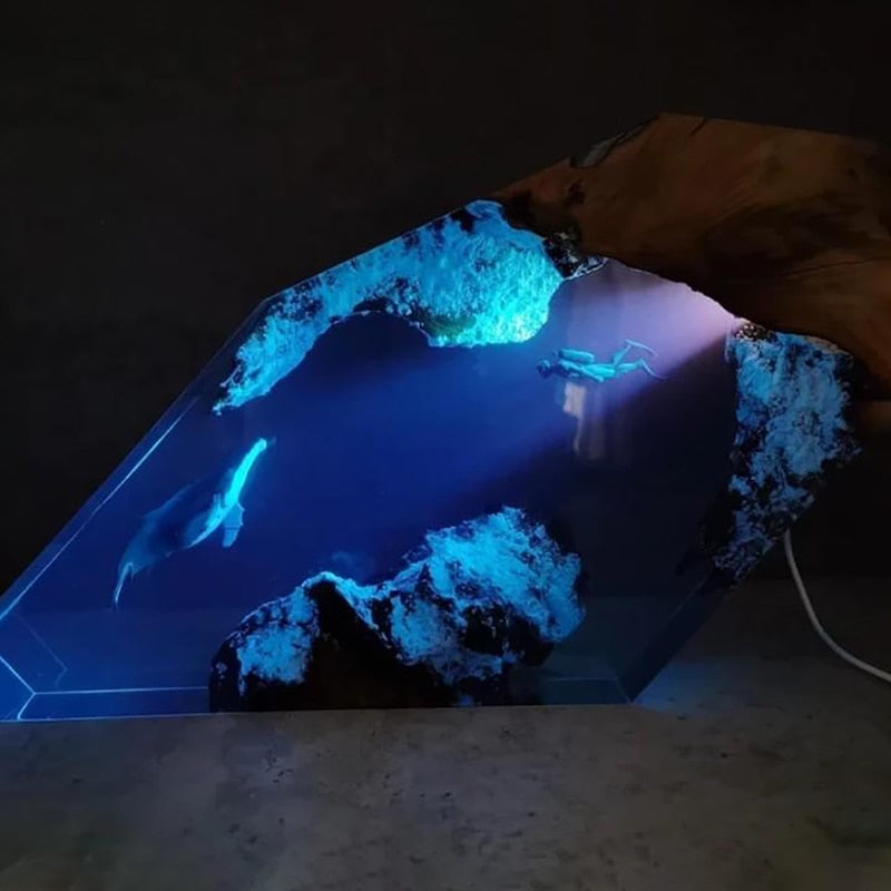 BowLift | Deep Sea Adventure Resin Diver Lamp Decor