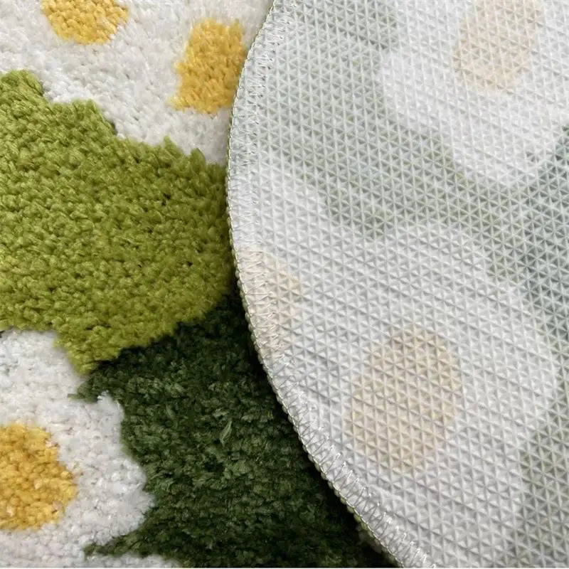 Moss Flower Tufted Round Rug | Bowlift