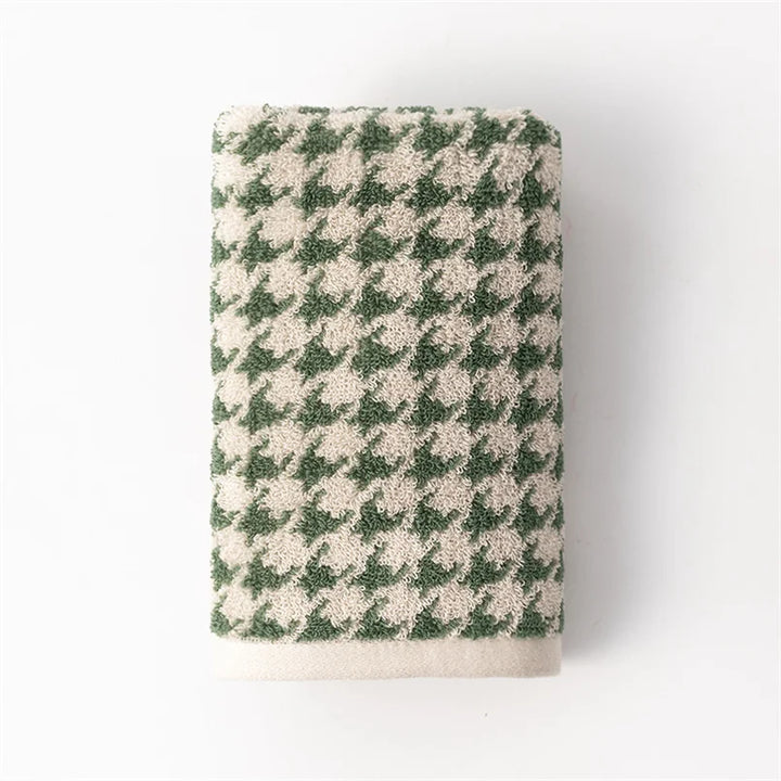 HoundLuxe Vintage Houndstooth Cotton Face Cloth Bowlift