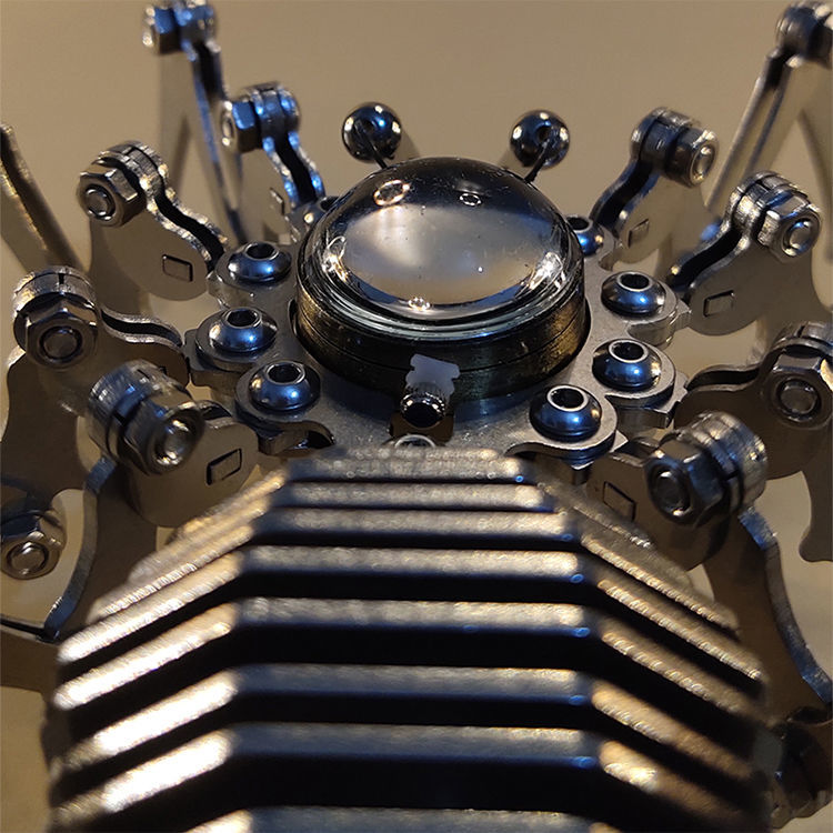 BowLift | Robot spider Stainless Steel Mechanical Clock