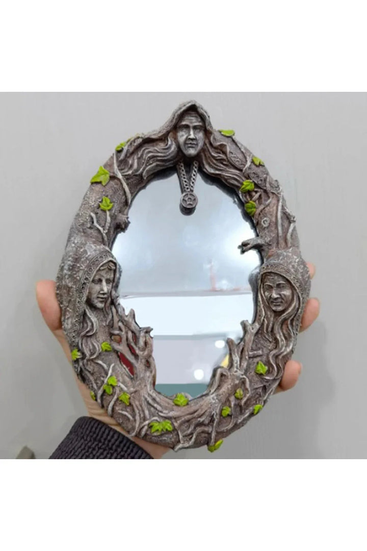 Goddess Wall Mirror | Bowlift