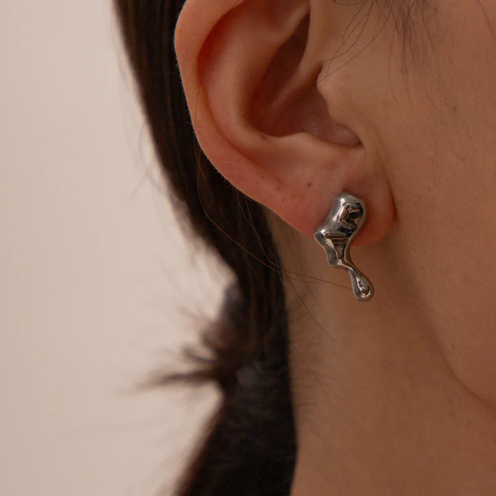 BowLift | Dainty Melt Earrings