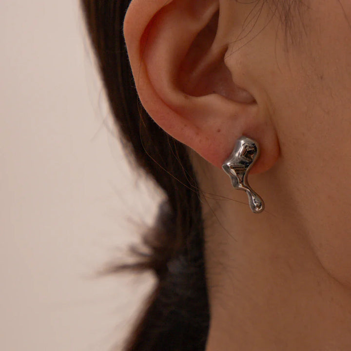 BowLift | Dainty Melt Earrings