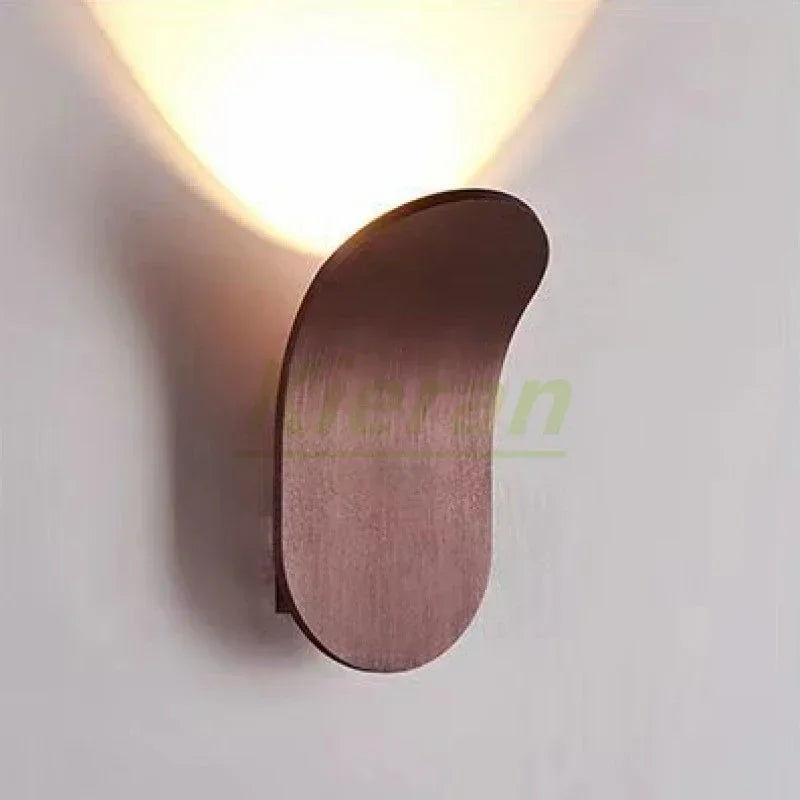 BowLift | SkandiGlow Wall Lamp | LED Skateboard Design | Modern & Creative
