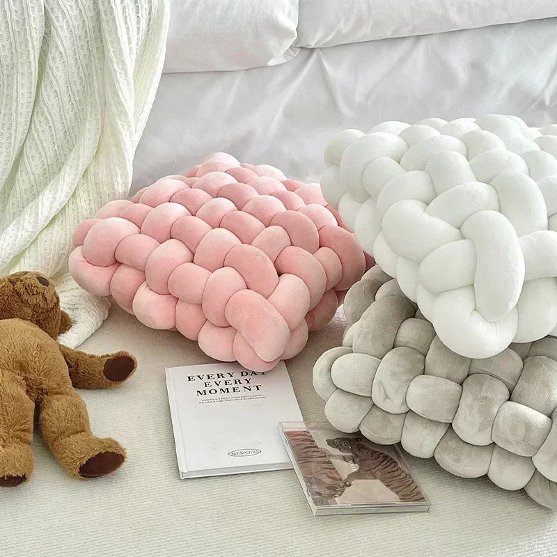 Chunky Woven Knot Cushion | Bowlift