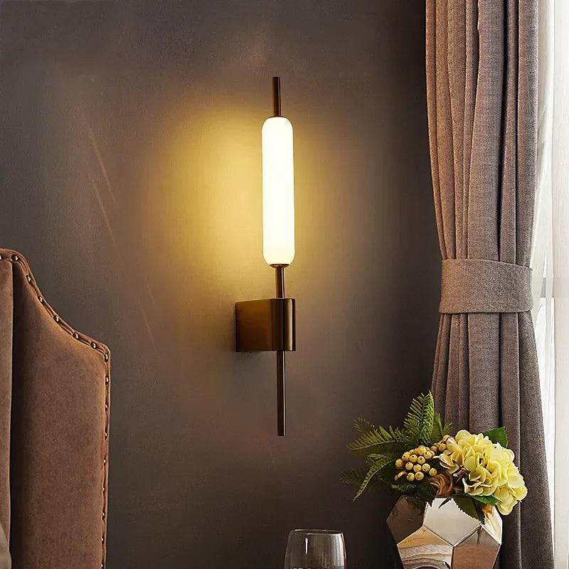 BowLift | AuraGold – Elegant Gold Wall Lamp for LED Illumination