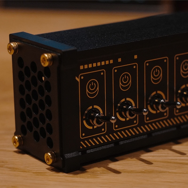 BowLift | Retro Block USB Socket