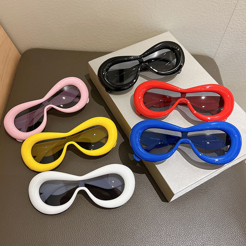 Esha Sunglasses | With futuristic fashion design | Bowlift
