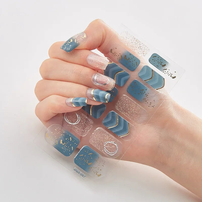 BowLift | GlitzNail – Festive Christmas Nails Quick, Complete Without Salon