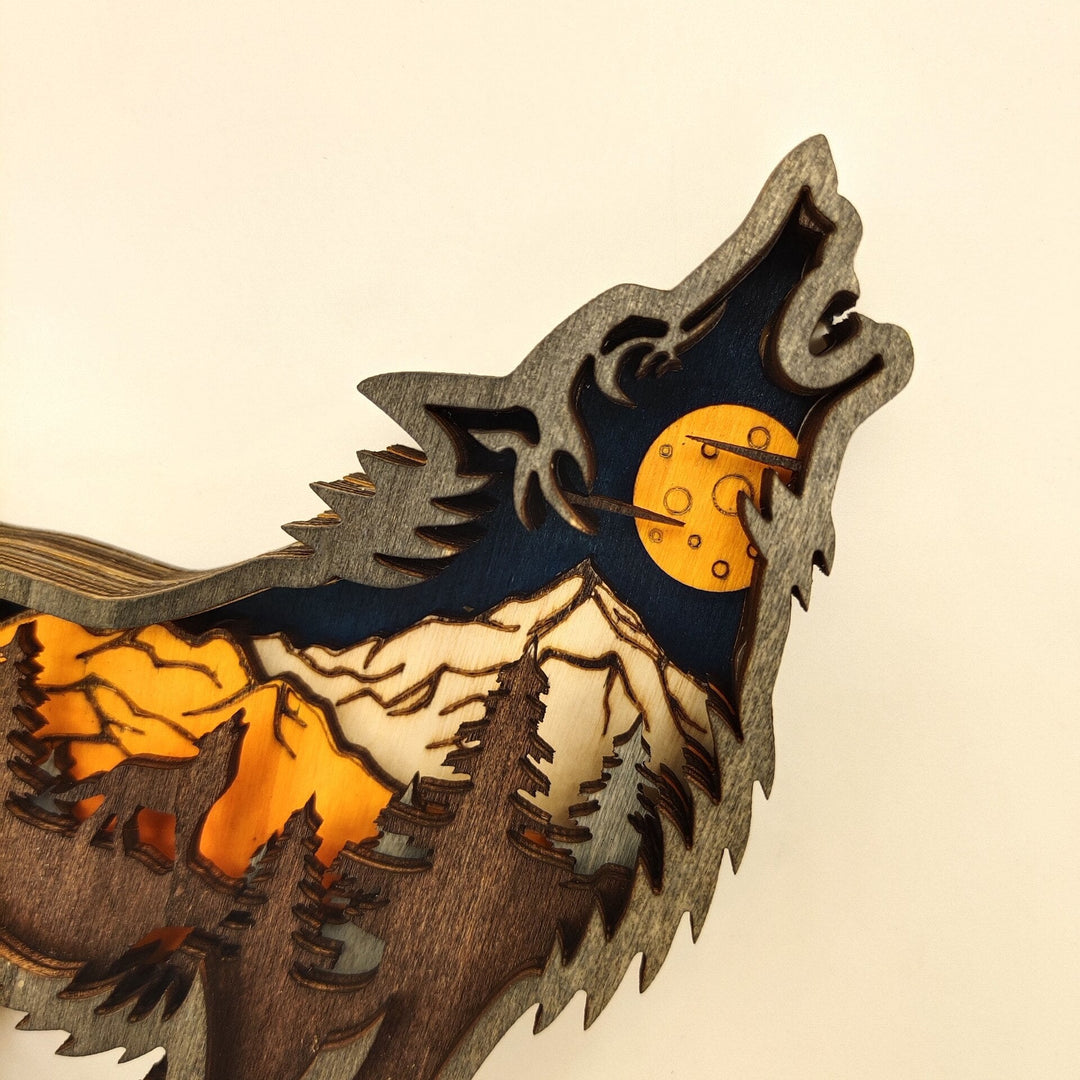 BowLift | Nightglow Wooden Craft Wolf Decor
